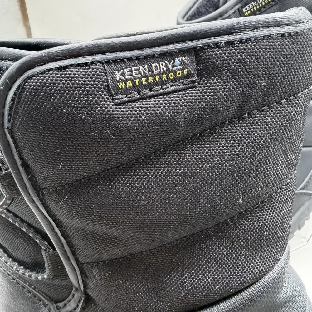 KEEN Puffrider Waterproof Snow Boots Kids Size 1 Black Winter Insulated 1027959
